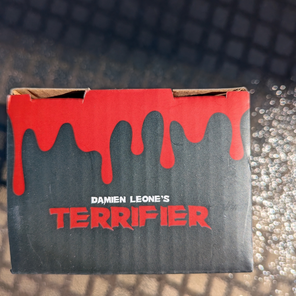 NIB "TERRIFIER" LITTLE PALE GIRL DASH DANCER - Picture 3 of 6